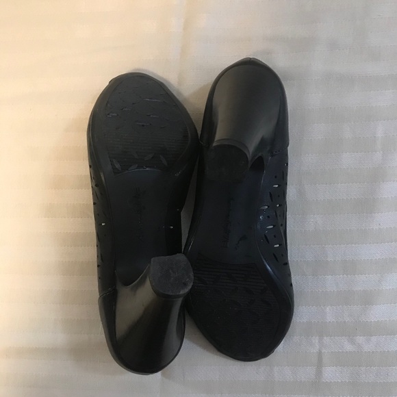 Dark Blue American Eagle Open Toe Pumps - Picture 4 of 5